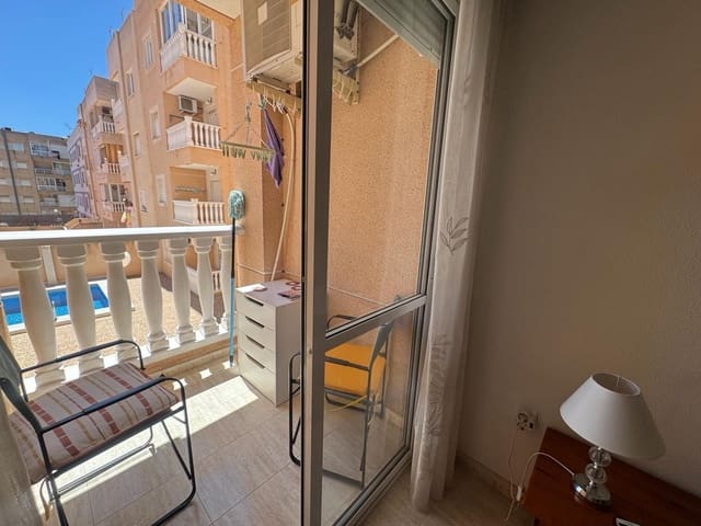1 chambre Appartement à vendre à Centro, Torrevieja avec piscine - 112 000 € (Ref: 9855630)