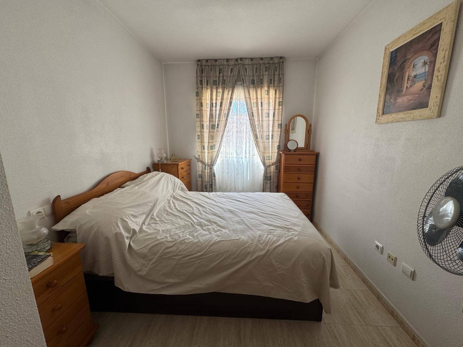 Apartamento de 1 habitación en Torrevieja en venta con piscina - 112.000 € (Ref: 9855630)