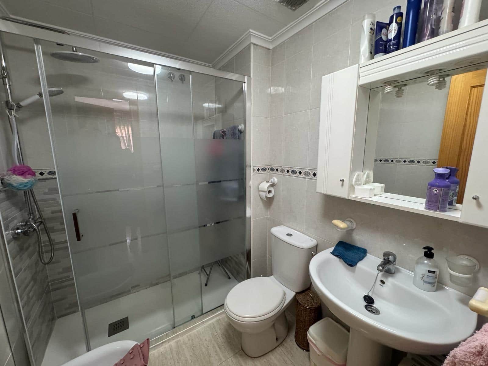 Apartamento de 1 habitación en Torrevieja en venta con piscina - 112.000 € (Ref: 9855630)