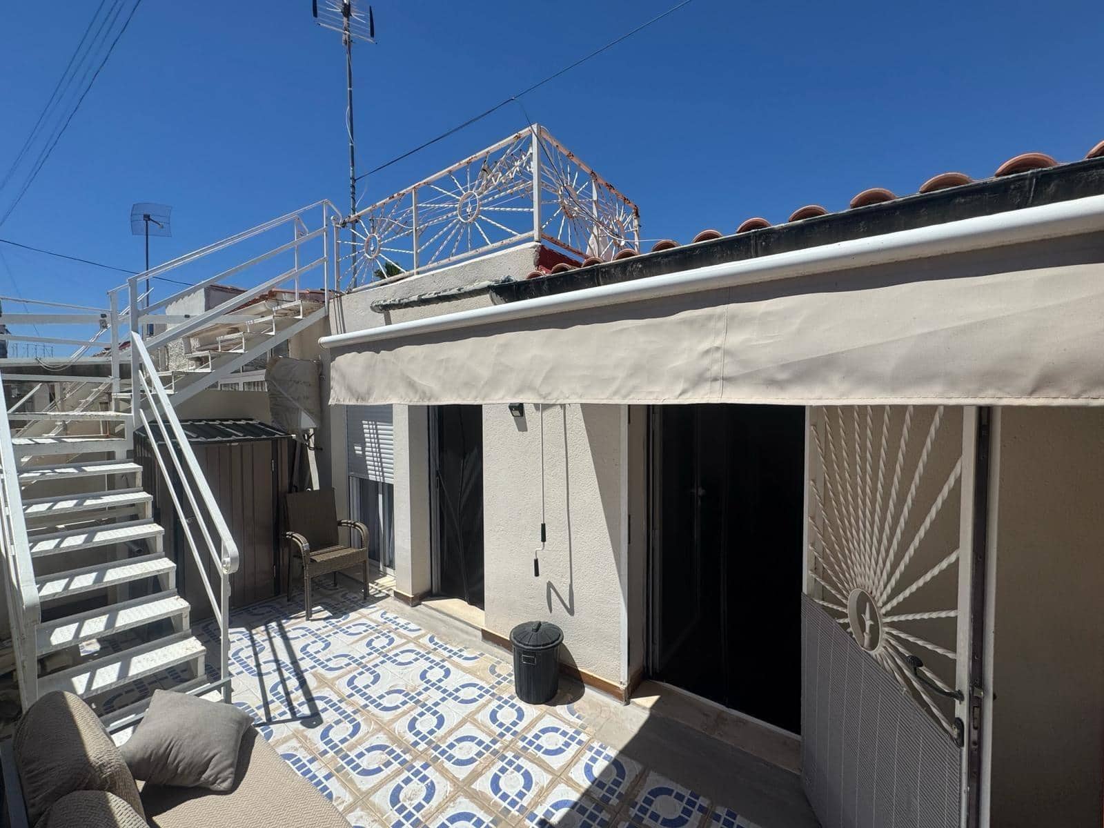 1 soveværelse Lejlighed til salg i Torrevieja - € 126.000 (Ref: 9862024)