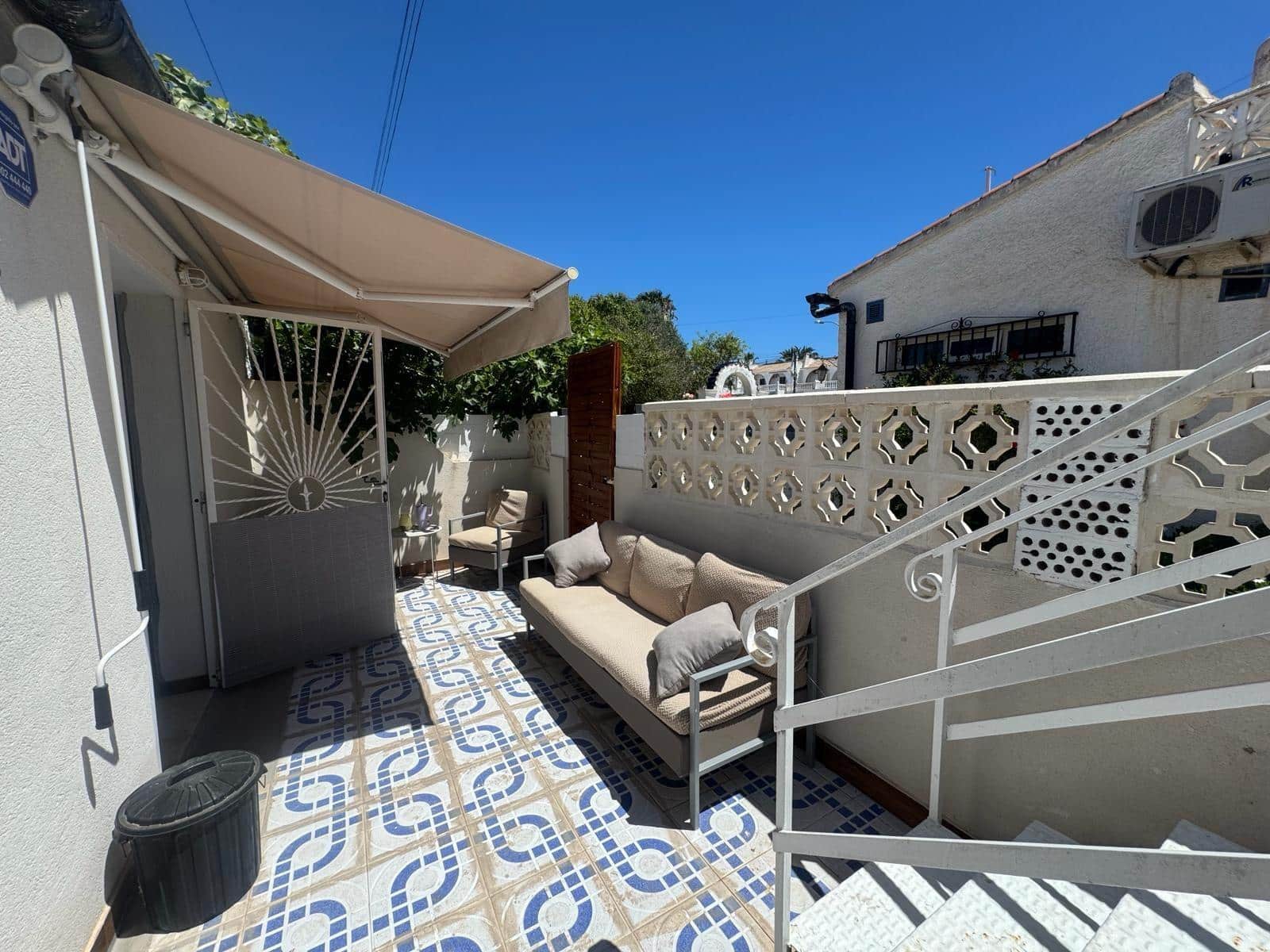 1 soveværelse Lejlighed til salg i Torrevieja - € 126.000 (Ref: 9862024)
