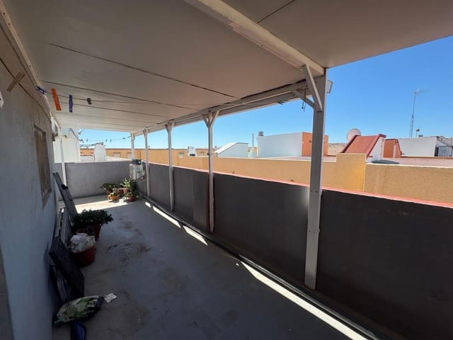 3 Zimmer Apartment zu verkaufen in Los Europeos, Torrevieja - 145.000 € (Ref: 9884967)