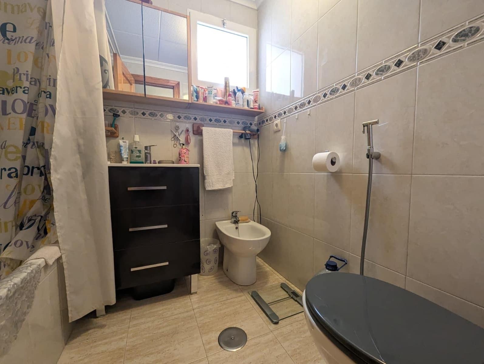 Apartamento de 2 habitaciones en Torrevieja en venta con garaje - 153.000 € (Ref: 9890552)