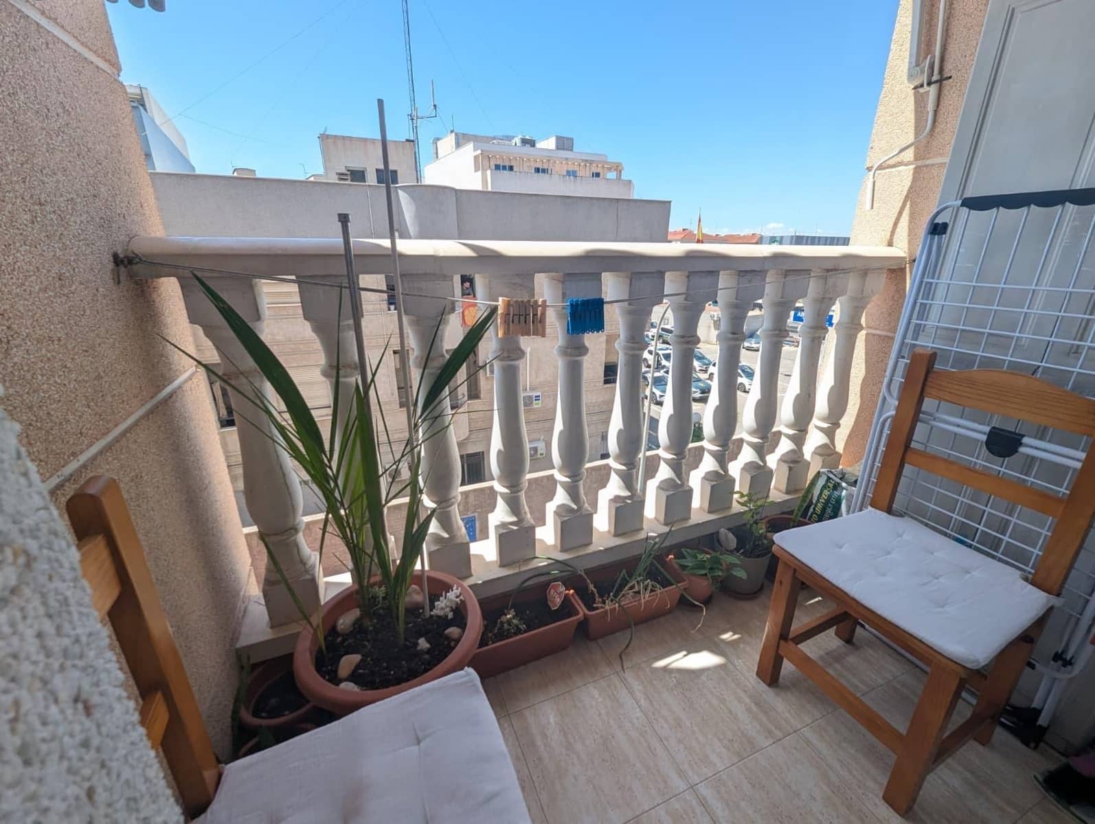 Apartamento de 2 habitaciones en Torrevieja en venta con garaje - 153.000 € (Ref: 9890552)