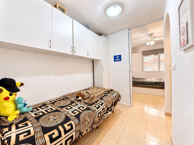 Apartamento para venda em Antonio Machado, Torrevieja com piscina - 99 900 € (Ref: 9896209)