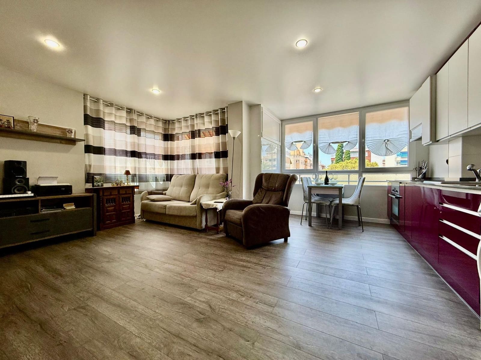 2 Zimmer Apartment zu verkaufen in Torrevieja - 165.000 € (Ref: 9911201)