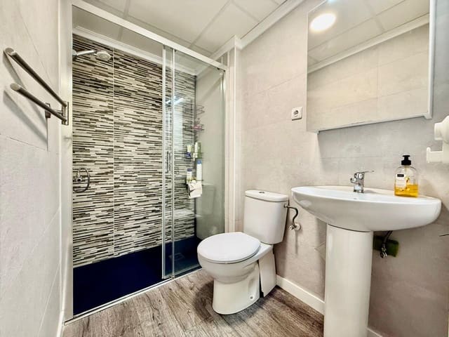 2 makuuhuone Huoneisto myytävänä paikassa Playa del Cura, Torrevieja - 165 000 € (Ref: 9911201)