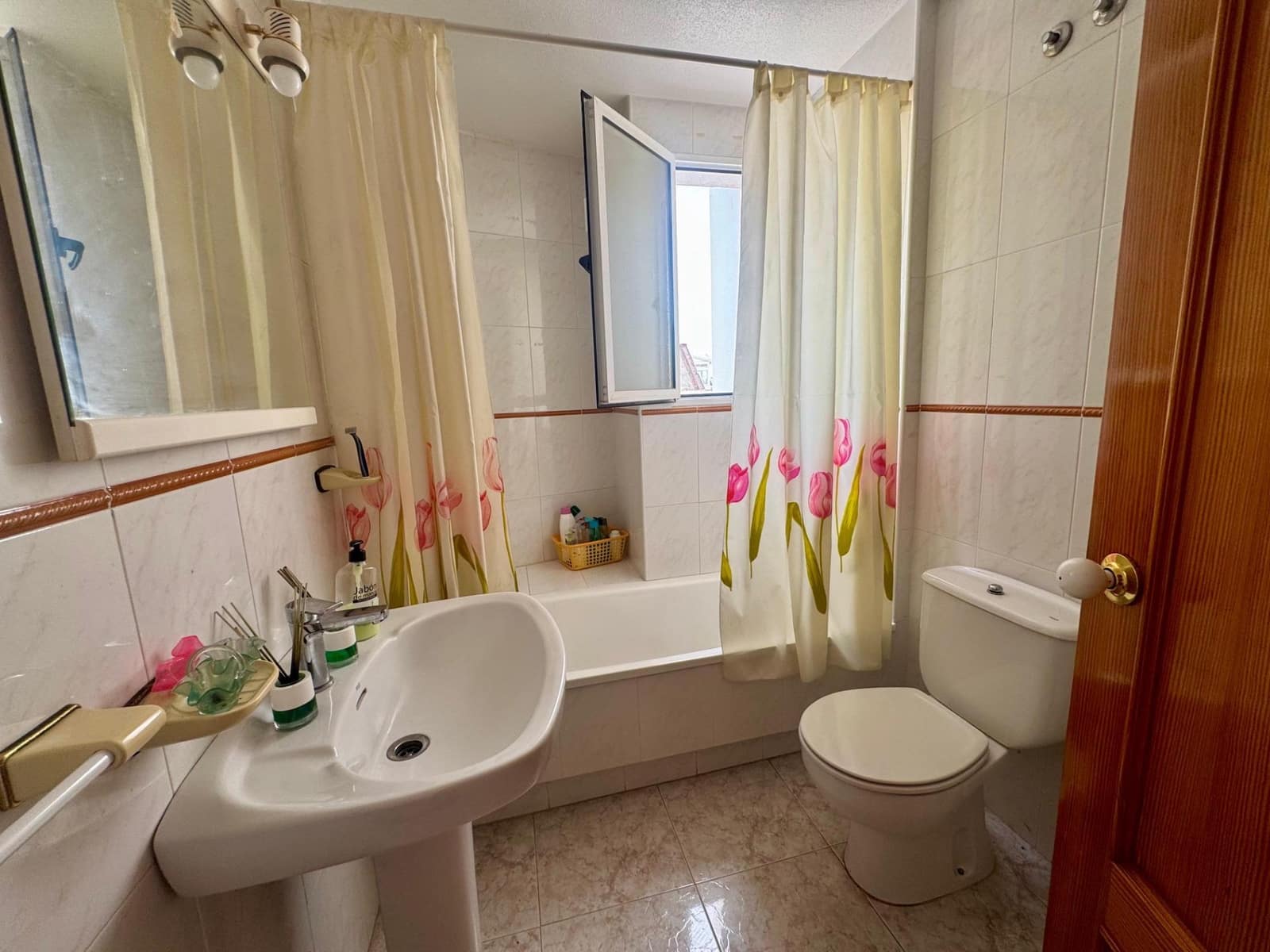 3 sypialnia Dom szeregowy na sprzedaż w Orihuela Costa z basenem - 209 000 € (Ref: 9913310)