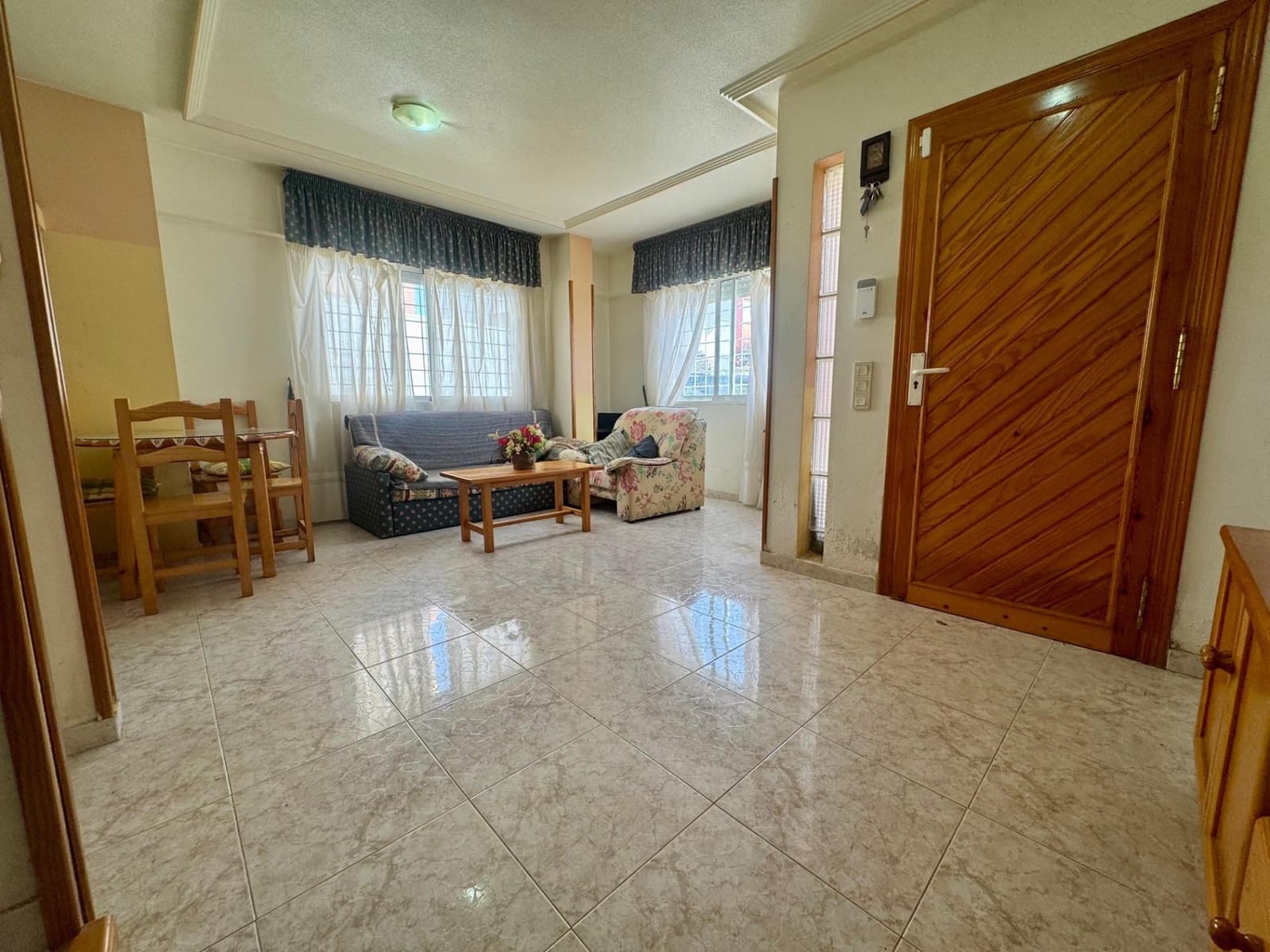 3 sypialnia Dom szeregowy na sprzedaż w Orihuela Costa z basenem - 209 000 € (Ref: 9913310)