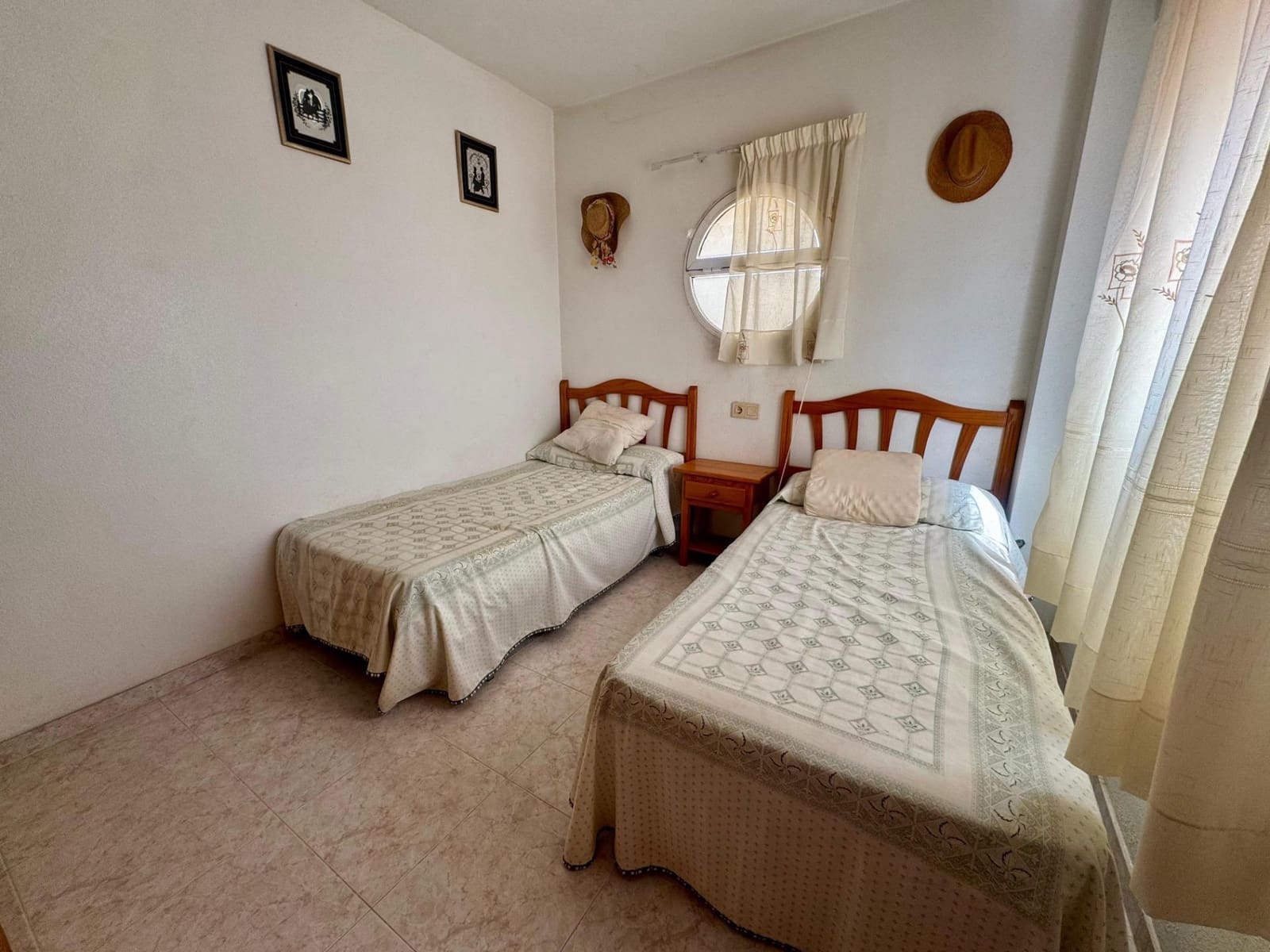 3 sypialnia Dom szeregowy na sprzedaż w Orihuela Costa z basenem - 209 000 € (Ref: 9913310)
