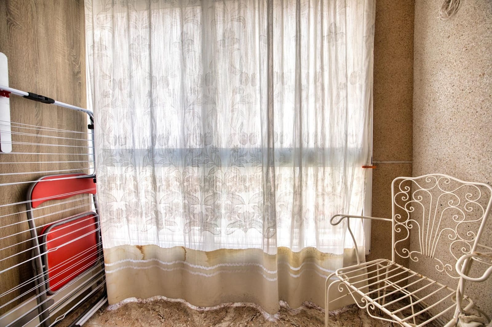 Apartamento de 2 habitaciones en Torrevieja en venta - 126.000 € (Ref: 9920579)