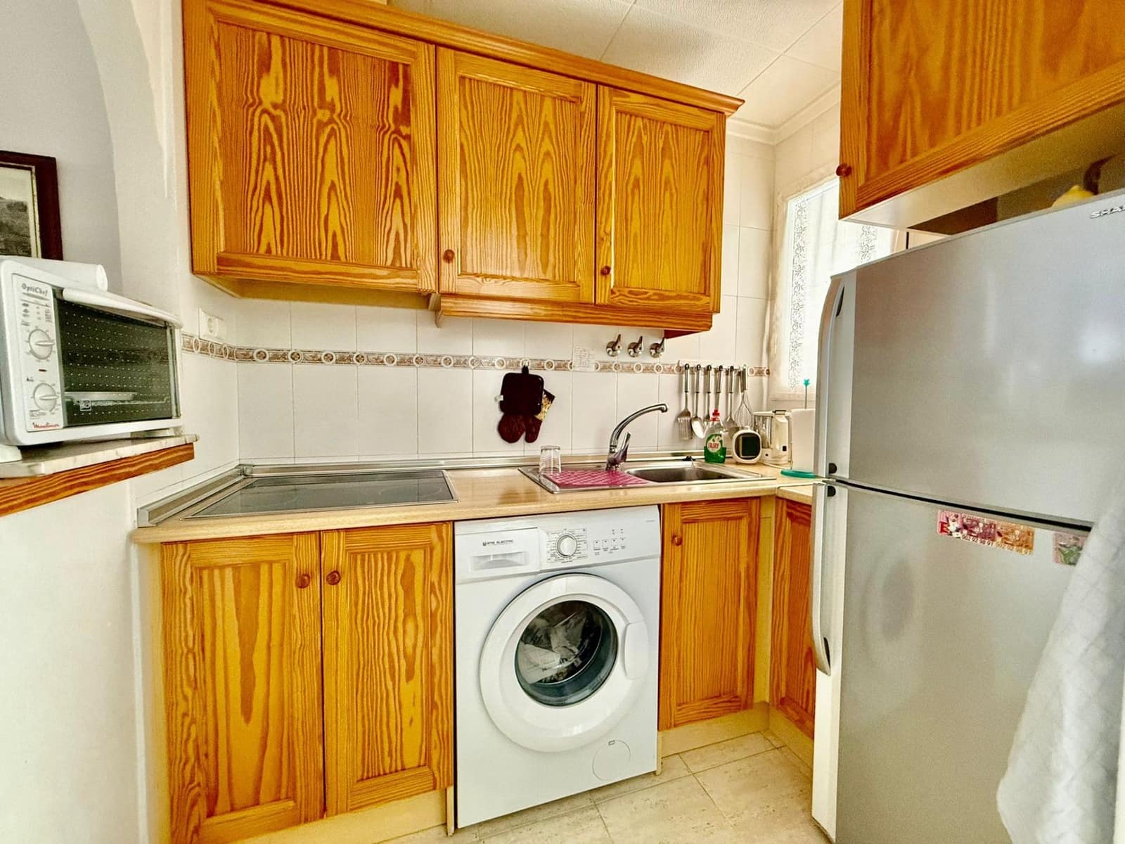 2 soverom Leilighet til salgs i Torrevieja med garasje - € 145 000 (Ref: 9922464)
