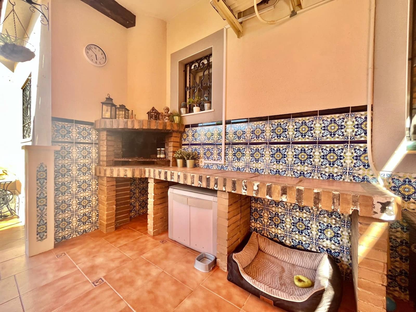 3 bedroom Villa for sale in Torrevieja with garage - € 399,000 (Ref: 9979001)
