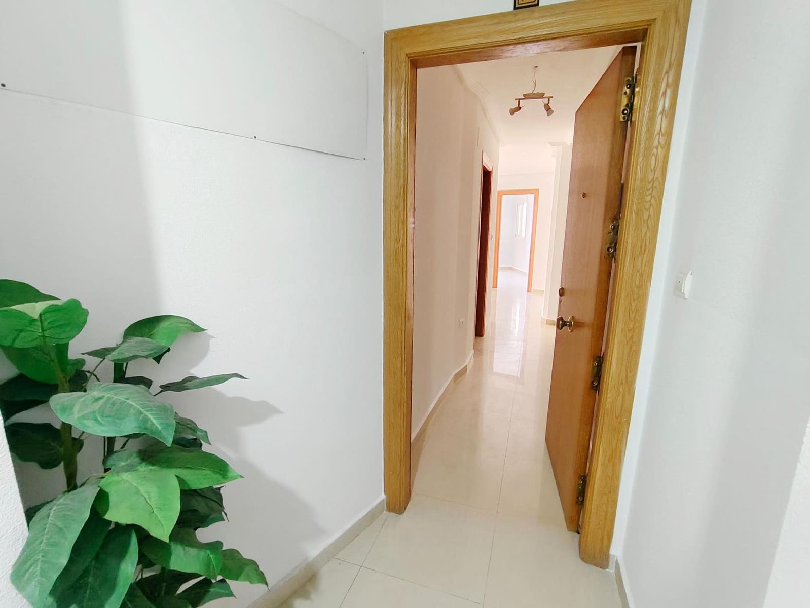 1 sypialnia Apartament na sprzedaż w Torrevieja - 119 000 € (Ref: 9994366)