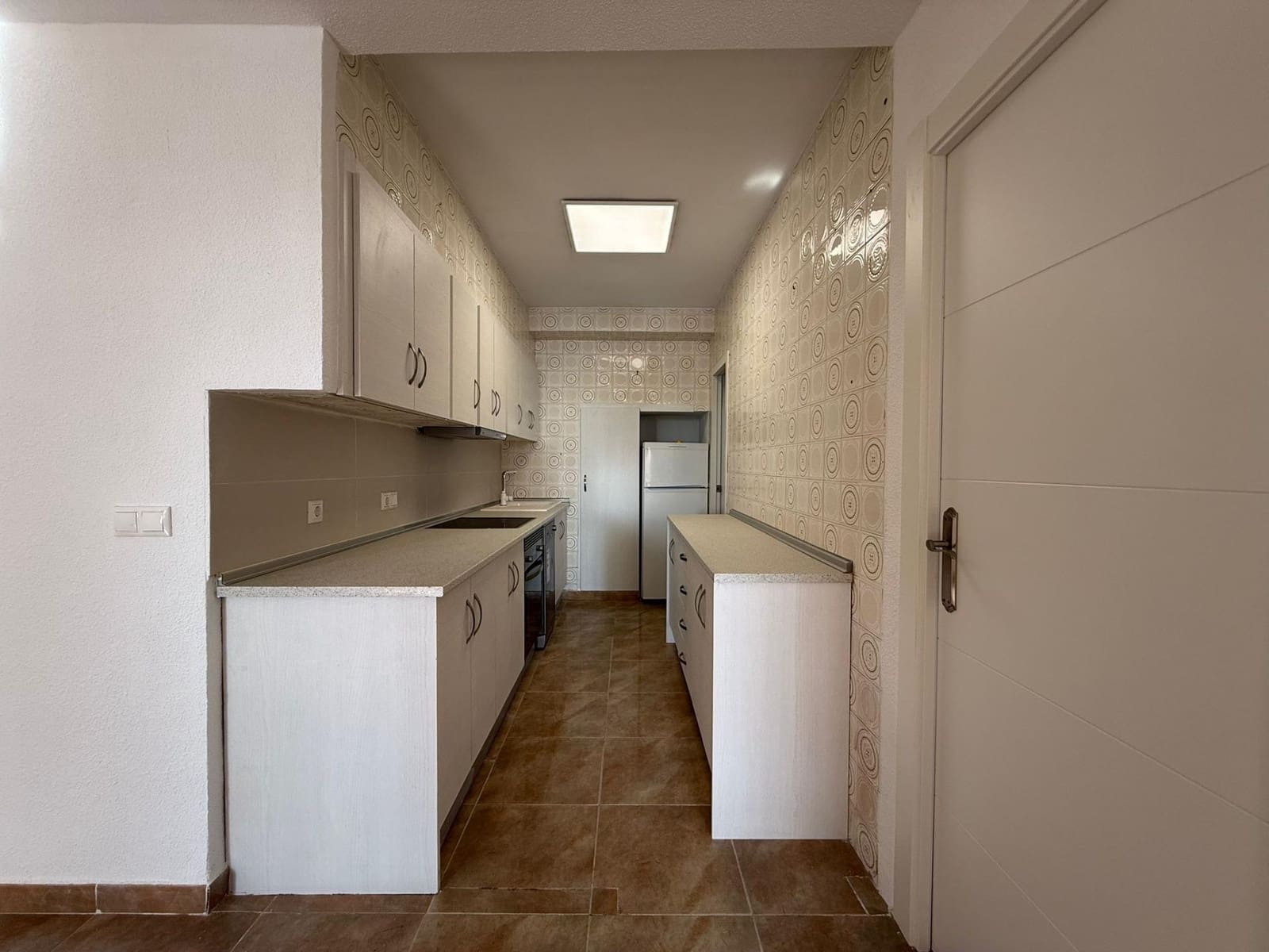 Apartamento de 3 habitaciones en Torrevieja en venta con garaje - 189.000 € (Ref: 9999691)