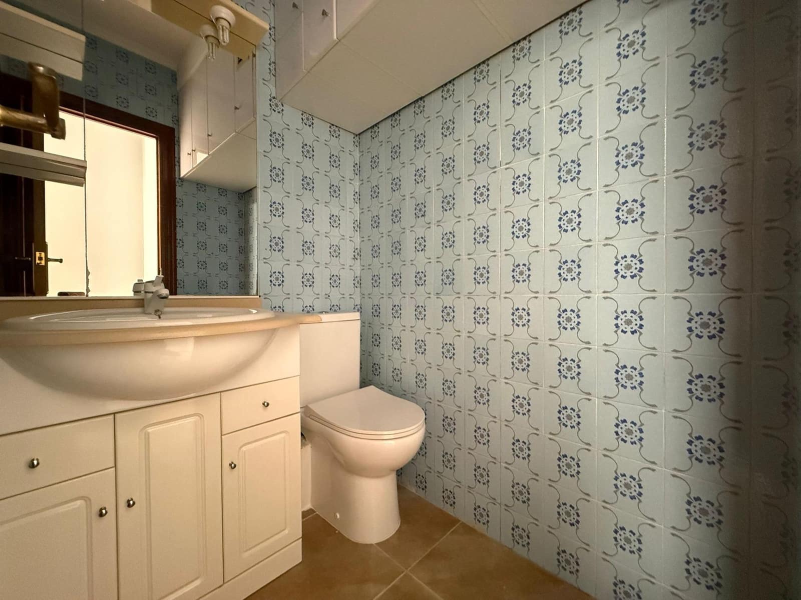 Apartamento de 3 habitaciones en Torrevieja en venta con garaje - 189.000 € (Ref: 9999691)