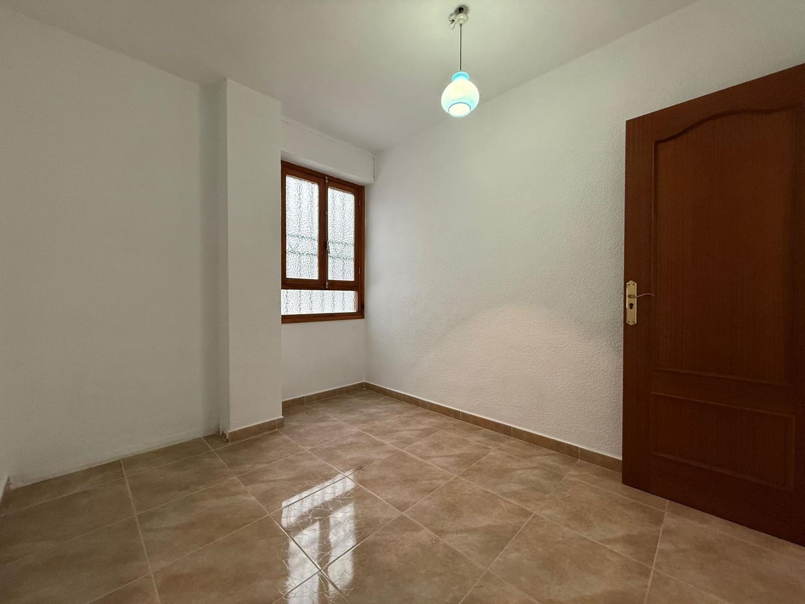 Apartamento de 3 habitaciones en Torrevieja en venta con garaje - 189.000 € (Ref: 9999691)
