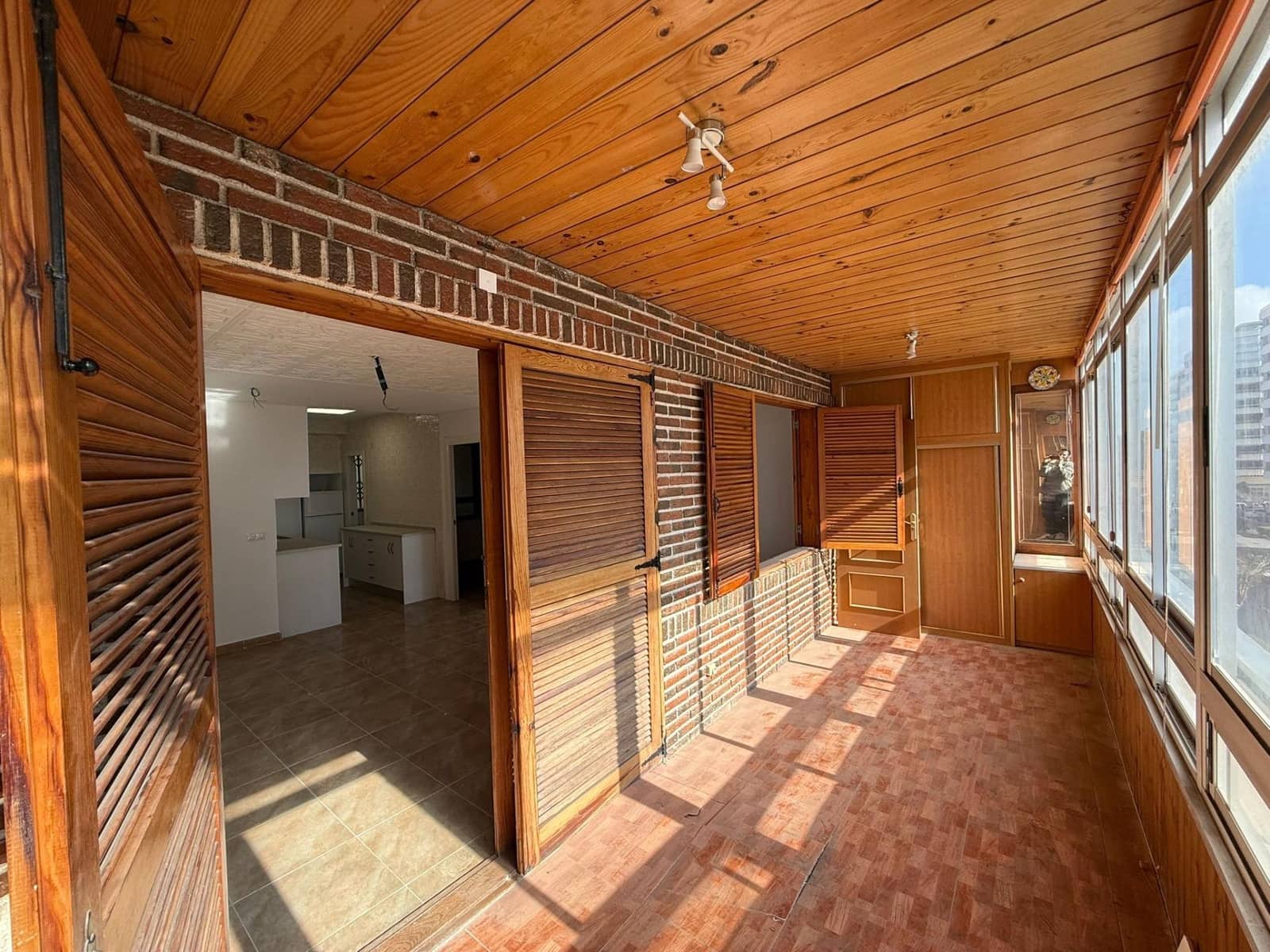 Apartamento de 3 habitaciones en Torrevieja en venta con garaje - 189.000 € (Ref: 9999691)