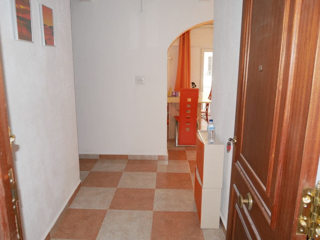 Apartamento de 3 habitaciones en Gandia en alquiler - 700 € (Ref: 10071012)