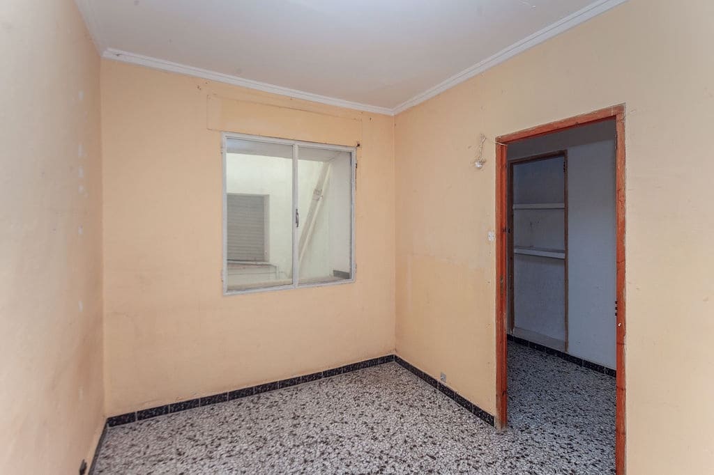 3 soveværelse Byhus til salg i Palma de Gandia - € 75.000 (Ref: 10086620)