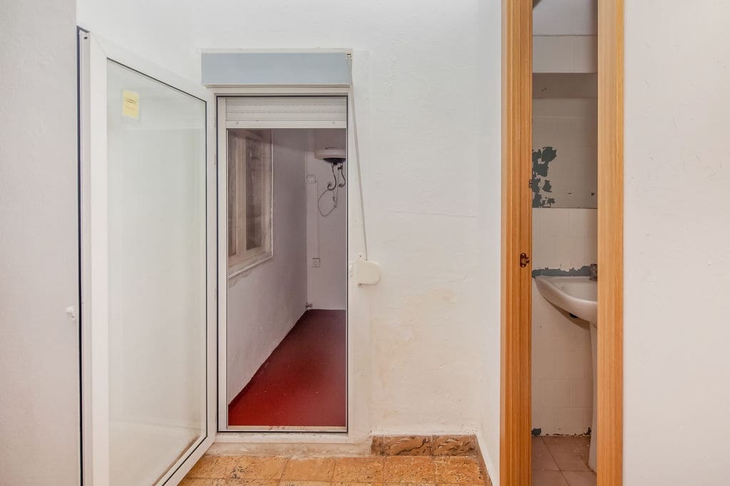 3 bedroom Apartment for sale in Gandia € 41,000 (Ref 8012218)