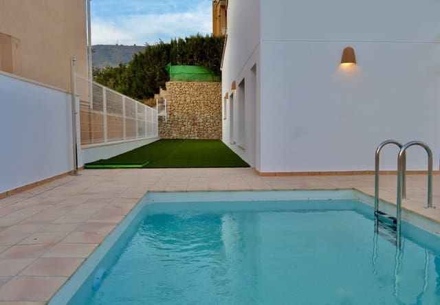4 bedroom Villa for sale in Orxeta with pool - € 595,000 (Ref: 8156141)