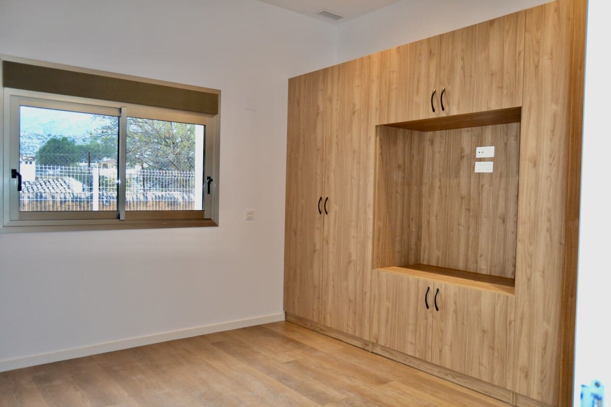 4 quarto Moradia para venda em Orxeta com piscina - 595 000 € (Ref: 8156141)