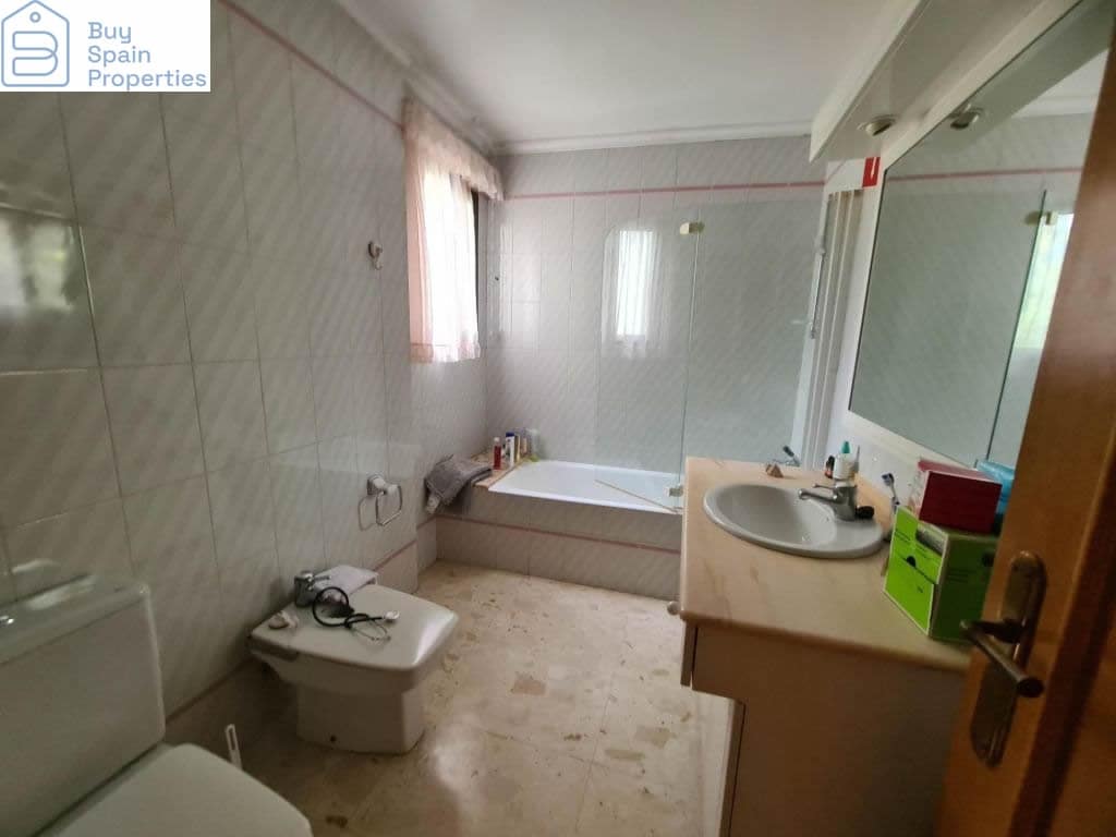 4 soveværelse Villa til salg i Gandia - € 429.999 (Ref: 8602187)