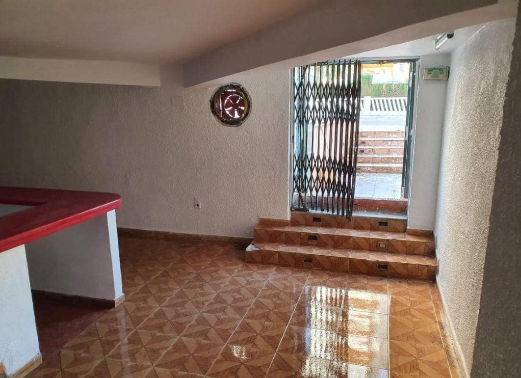 Bedrift til salgs i Gandia - € 40 000 (Ref: 8765919)