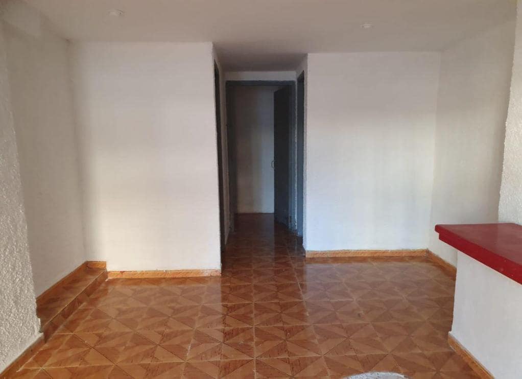 Business for sale in Gandia - € 40,000 (Ref: 8765919)