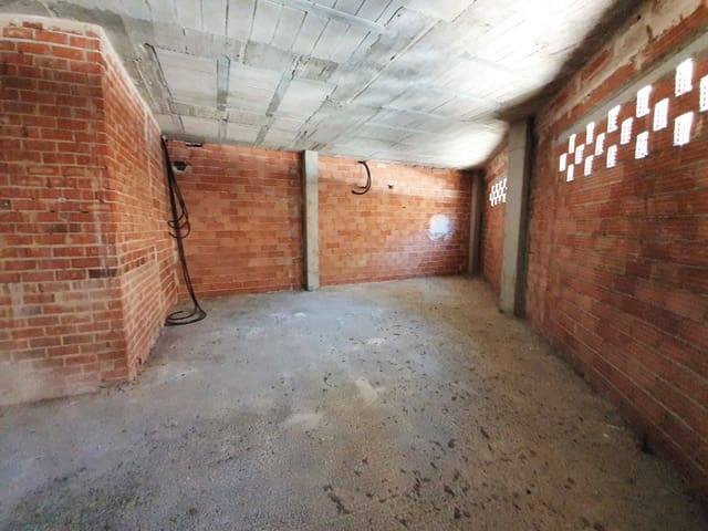 Business for sale in Oliva Pueblo, Oliva - € 47,000 (Ref: 8855491)