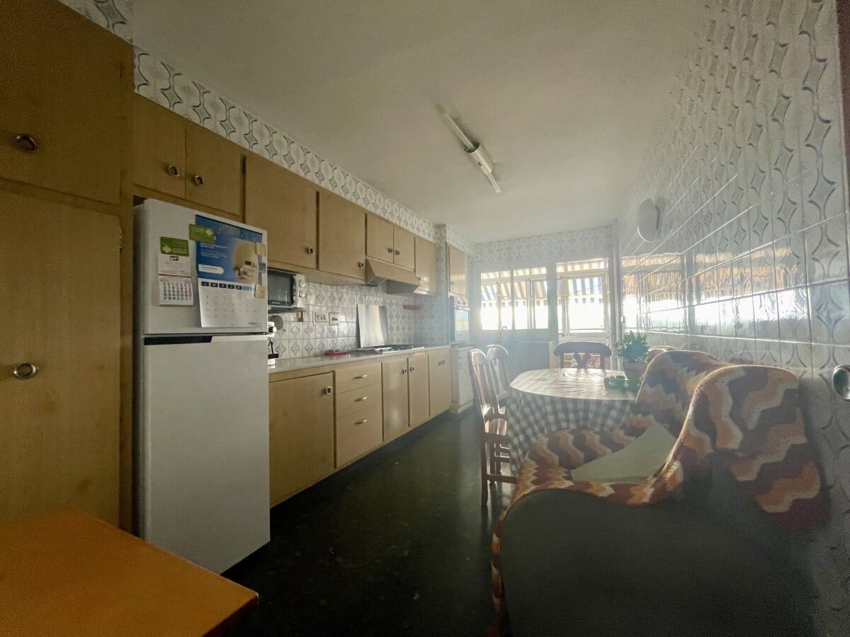 4 bedroom Apartment for sale in La Villajoyosa / Vila Joiosa - € 335,000 (Ref: 8981873)