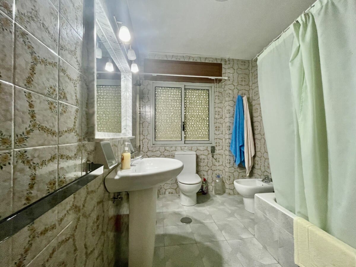 4 bedroom Apartment for sale in La Villajoyosa / Vila Joiosa - € 335,000 (Ref: 8981873)