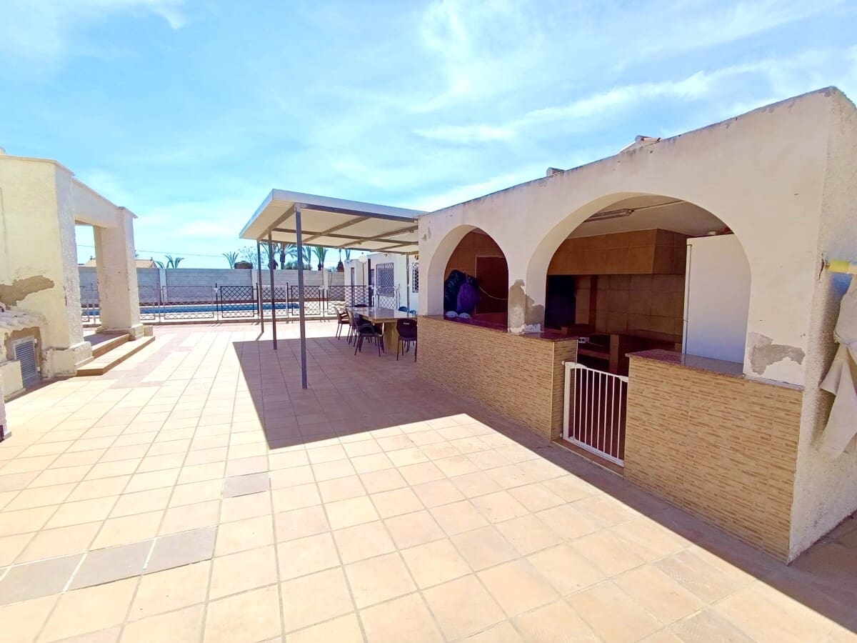 4 soverom Villa til salgs i La Villajoyosa / Vila Joiosa med svømmebasseng - € 472 500 (Ref: 8981876)