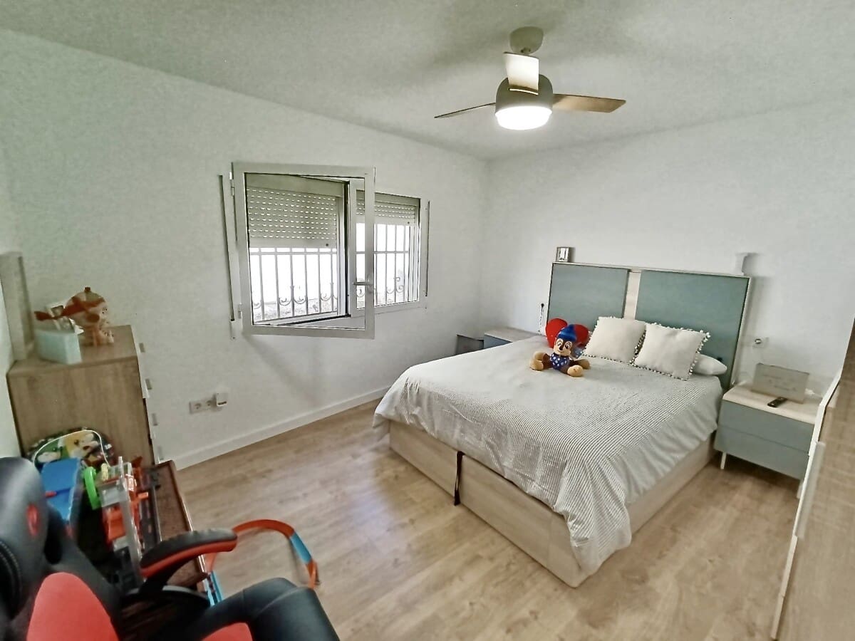 4 soverom Villa til salgs i La Villajoyosa / Vila Joiosa med svømmebasseng - € 472 500 (Ref: 8981876)