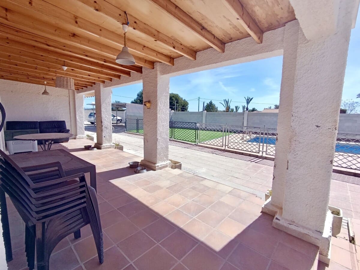 4 soverom Villa til salgs i La Villajoyosa / Vila Joiosa med svømmebasseng - € 472 500 (Ref: 8981876)