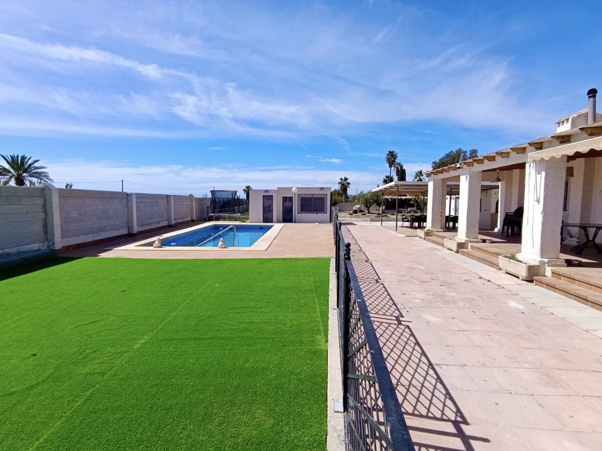 4 soverom Villa til salgs i La Villajoyosa / Vila Joiosa med svømmebasseng - € 472 500 (Ref: 8981876)