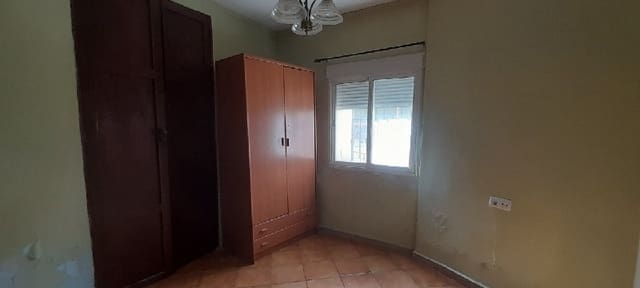 2 bedroom Townhouse for sale in Palma de Gandía - € 75,000 (Ref: 9101435)