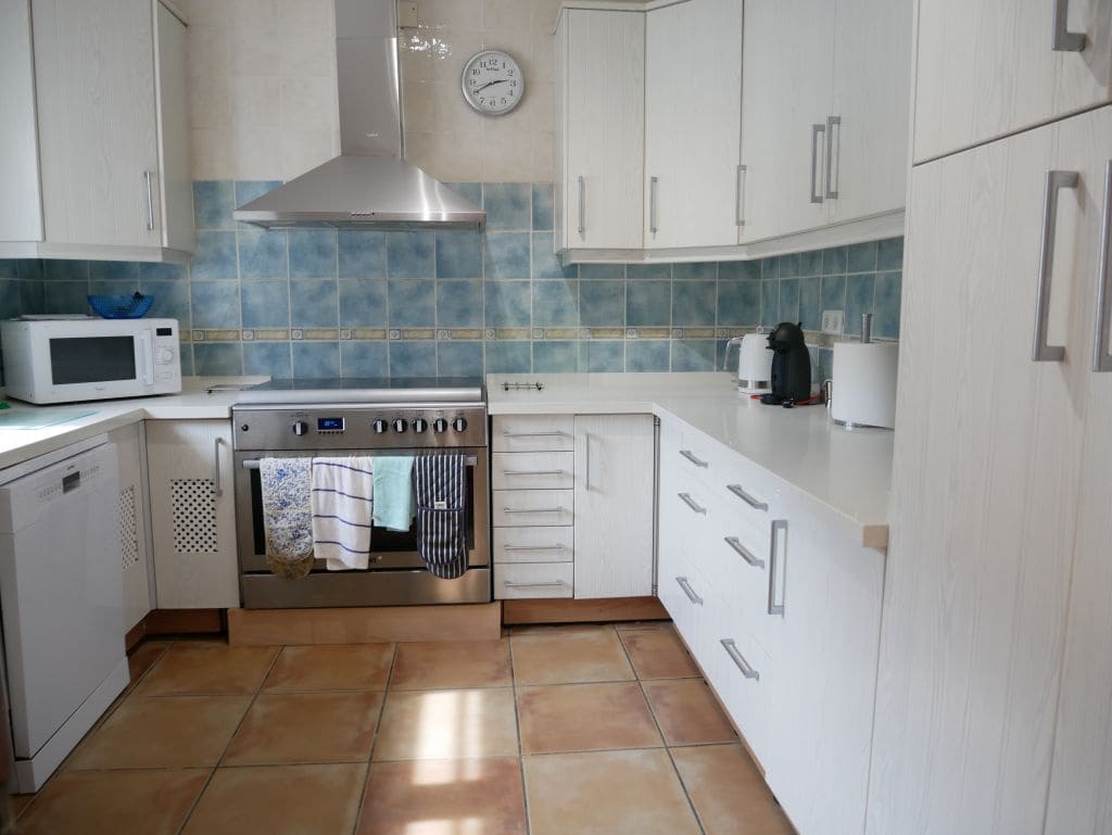 5 sovrum Villa till salu i La Drova med pool - 299 000 € (Ref: 9297973)