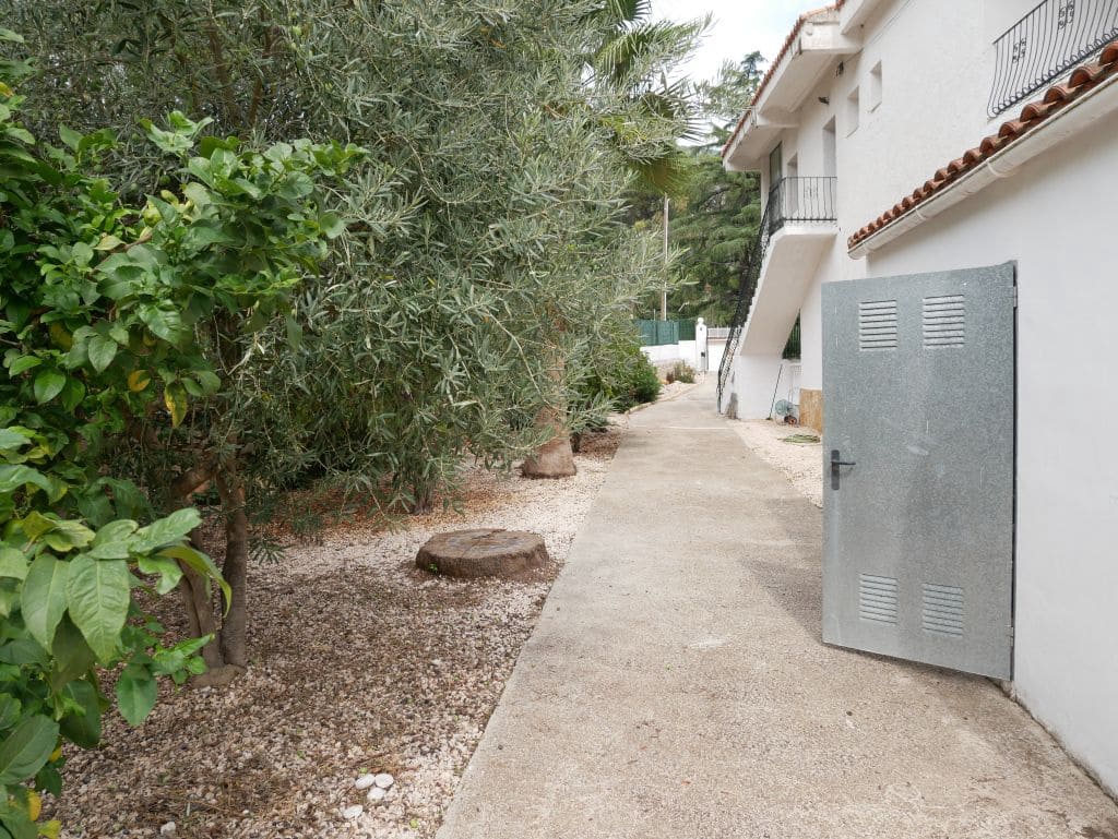 5 sovrum Villa till salu i La Drova med pool - 299 000 € (Ref: 9297973)