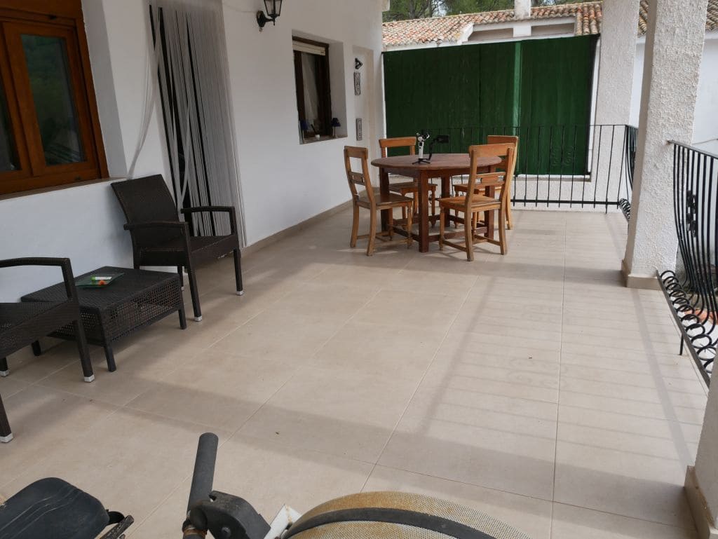 5 sovrum Villa till salu i La Drova med pool - 299 000 € (Ref: 9297973)