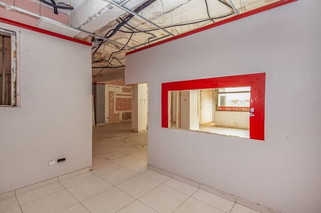 5 sovrum Lägenhet till salu i Gandia - 100 500 € (Ref: 9616734)