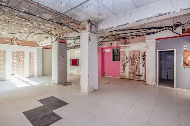 5 sovrum Lägenhet till salu i Gandia - 100 500 € (Ref: 9616734)