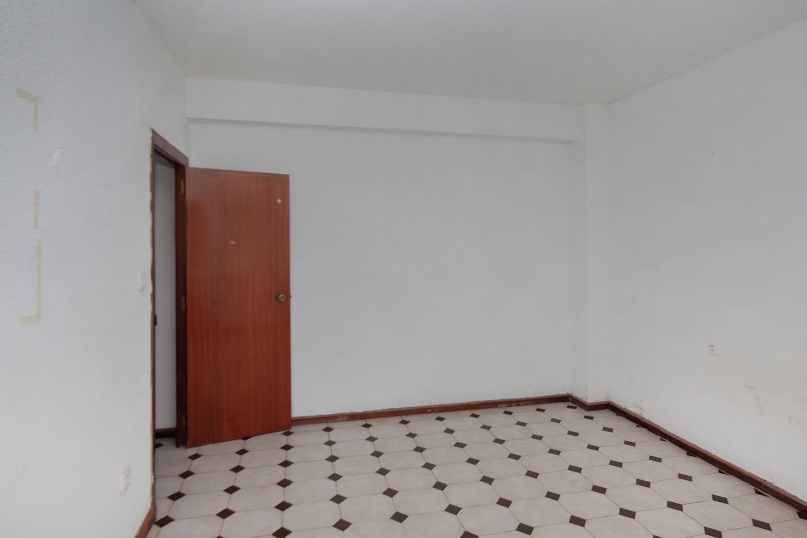 3 bedroom Villa for sale in Gandia with pool - € 200,000 (Ref: 9616737)