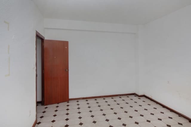 3 makuuhuone Huvila myytävänä paikassa Gandia mukana uima-altaan - 200 000 € (Ref: 9616737)