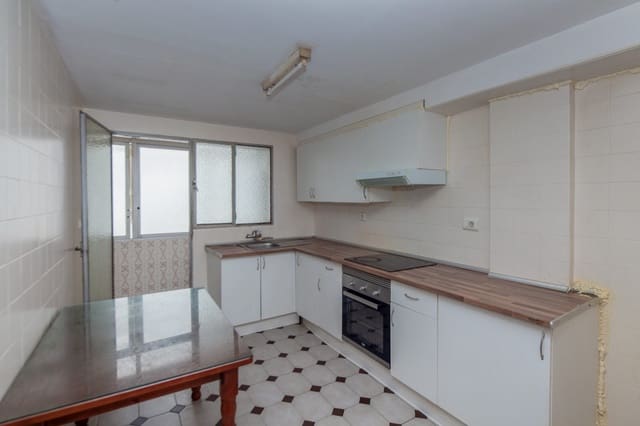 3 makuuhuone Huvila myytävänä paikassa Gandia mukana uima-altaan - 200 000 € (Ref: 9616737)