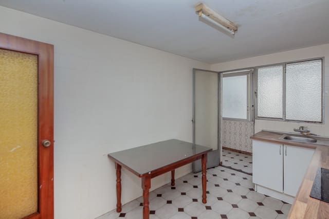 3 Zimmer Villa zu verkaufen in Gandia mit Pool - 200.000 € (Ref: 9616737)