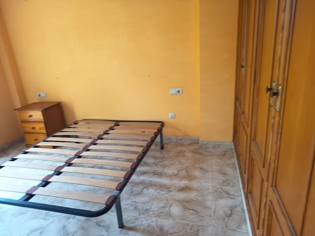 4 soveværelse Villa til salg i Gandia med swimmingpool garage - € 399.000 (Ref: 9616738)