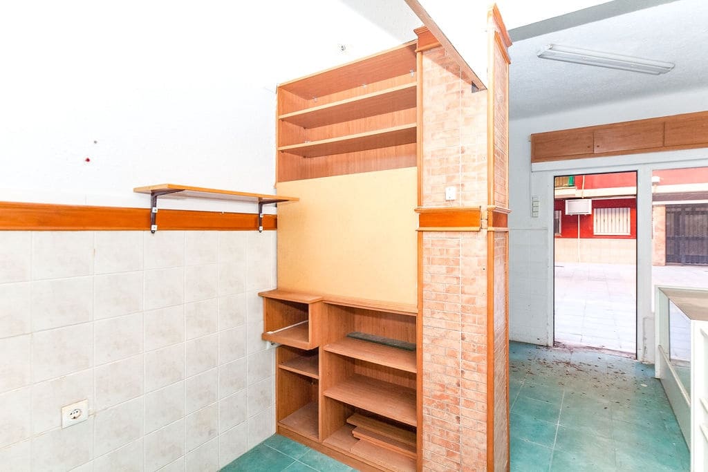 Negocio en Gandia en venta - 24.000 € (Ref: 9616739)