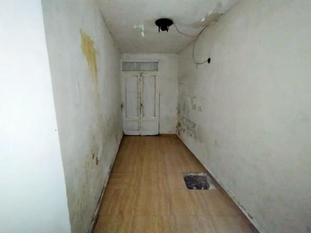 2 bedroom Townhouse for sale in Oliva Pueblo, Oliva - € 42,000 (Ref: 9616741)